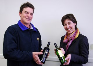 Nick De Stefani from Reedy Creek Estate with Regional Development Australia Northern Inland Project Officer, Kim-Trieste Hastings.