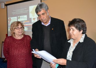 The Walcha-based Amaroo Local Aboriginal Land Council Chair, Patty Davis and Deputy Chair, Bernadine Morris with Tom Briggs, the Northern Region Councillor on the NSW Aboriginal Land Council (centre).
